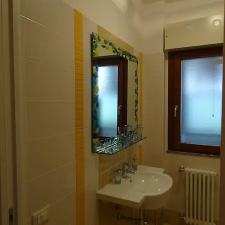 Elegante Nuovissimo Quartu SantʼElena