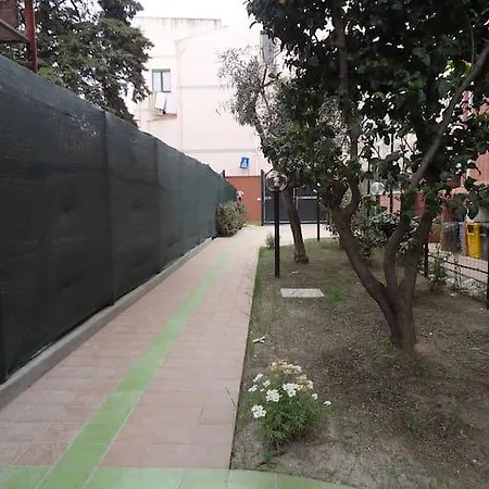 펜션 Elegante Nuovissimo 콰르투 산텔레나